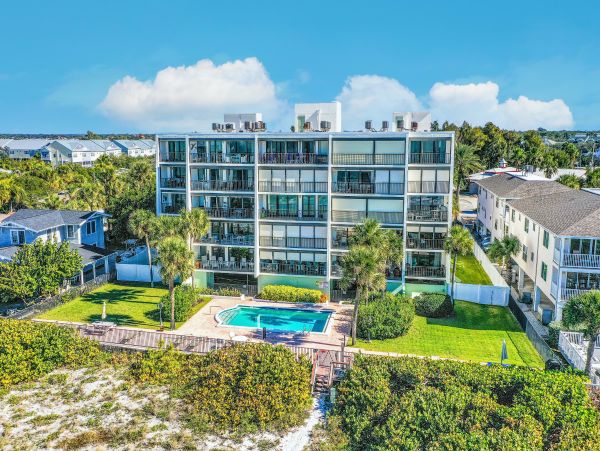 Oceanfront Condo With Two Bedrooms