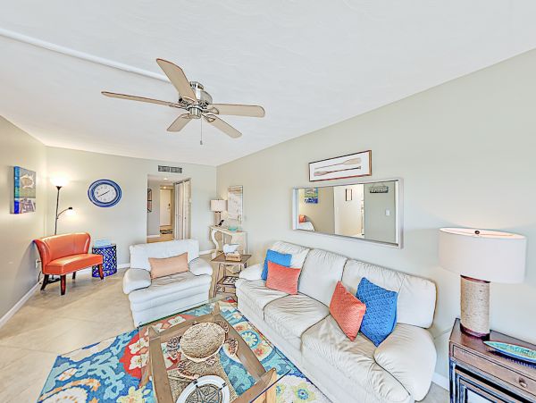 Indian Shores Ai Condo 1010171