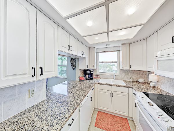Indian Shores Ai Condo 1010171