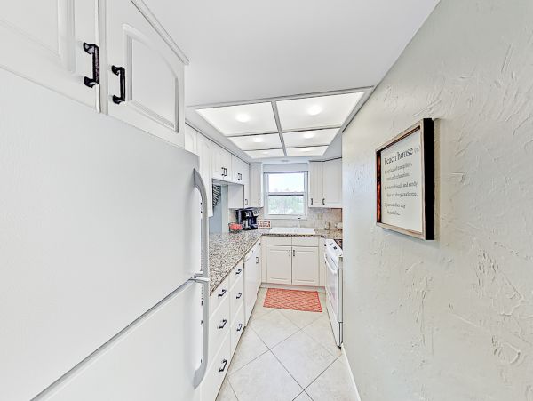 Indian Shores Ai Condo 1010171