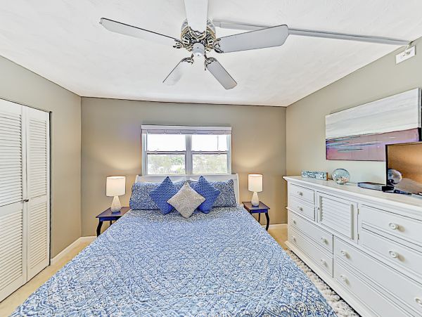 Indian Shores Ai Condo 1010171