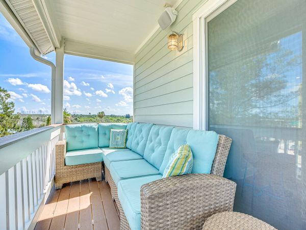 Beachside Three Bedroom Rental Home in Indian Shores