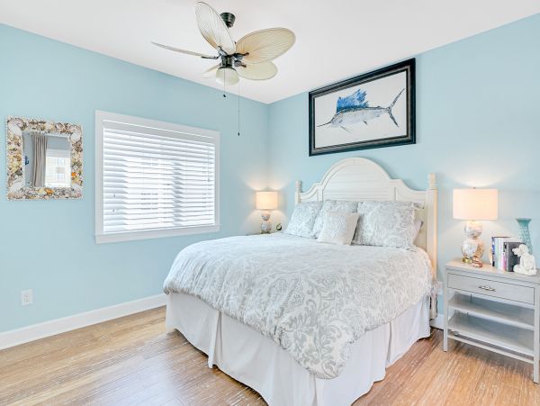 Beachside Three Bedroom Rental Home in Indian Shores
