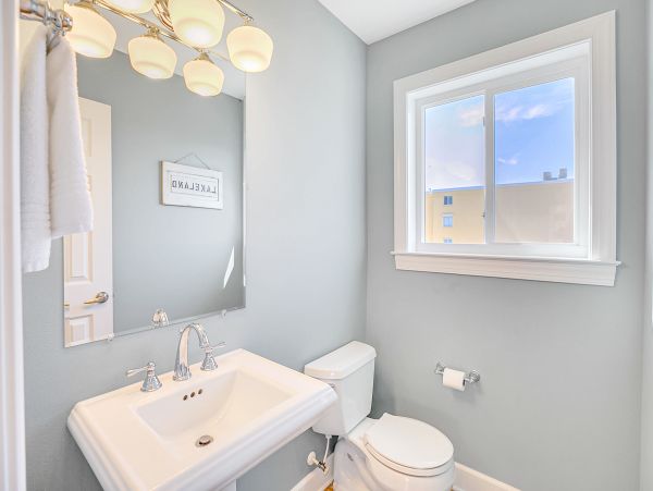 Beachside Three Bedroom Rental Home in Indian Shores
