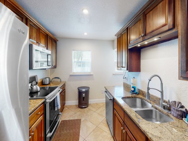 Indian Rocks Indian Shores Home 1010174