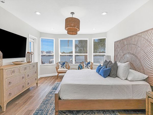 Indian Rocks Indian Shores Home 1010175
