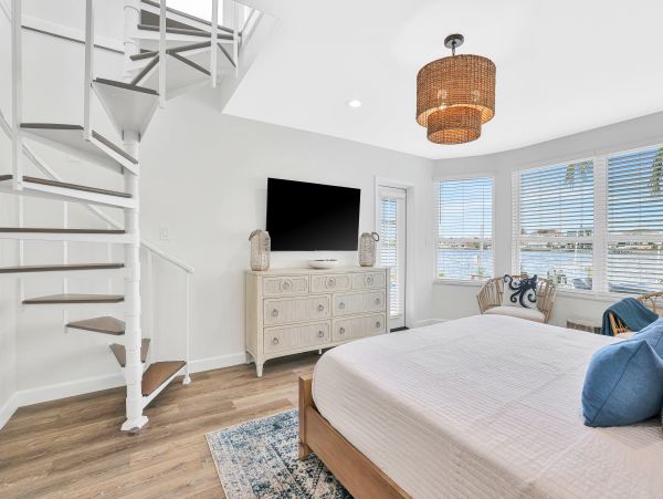 Indian Rocks Indian Shores Home 1010175