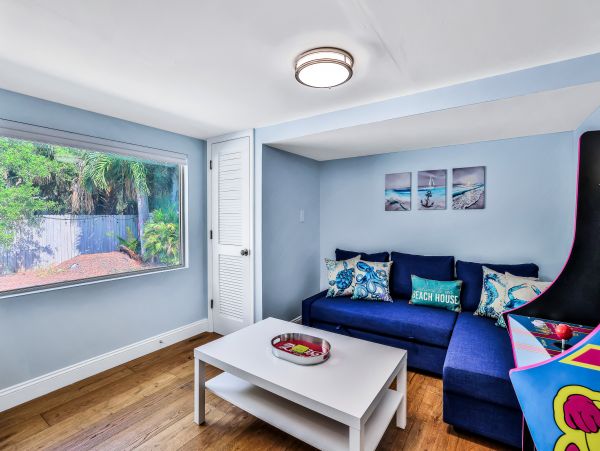 Indian Rocks Lovely Vacation Rental Home with Private Pool