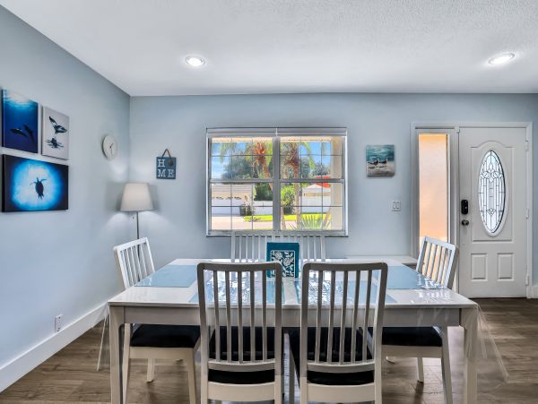 Indian Rocks Lovely Vacation Rental Home with Private Pool