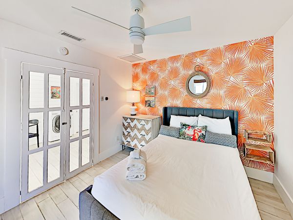 Tampa Home 1010180