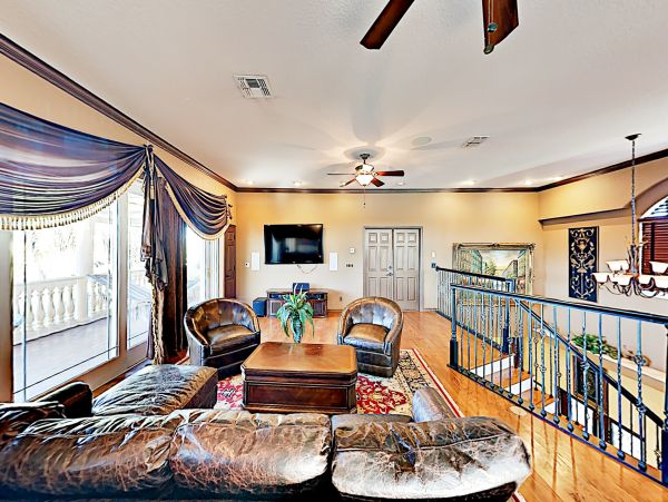 Tampa Home 1010183