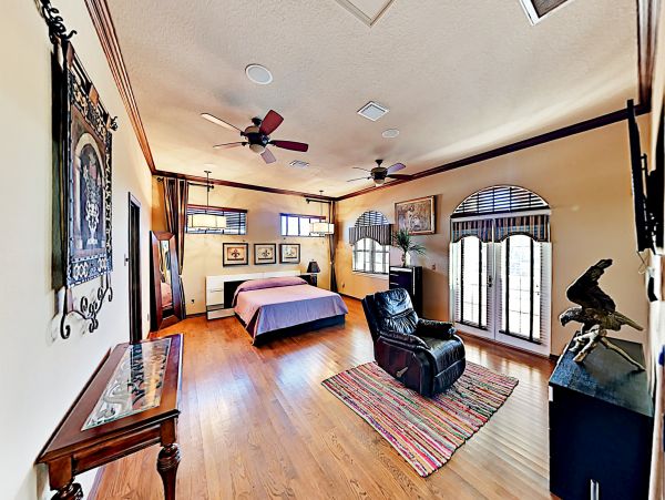 Tampa Home 1010183
