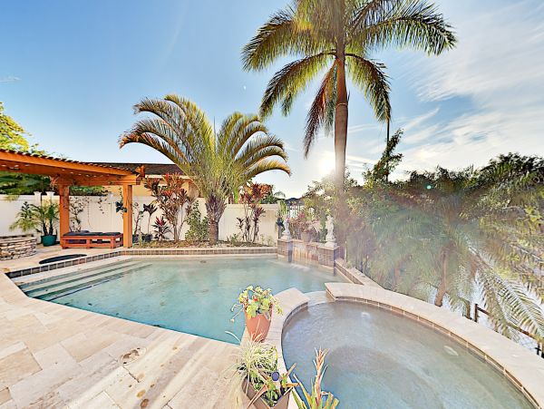 Tampa Home 1010183