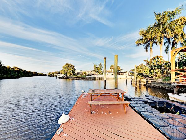 Tampa Home 1010183
