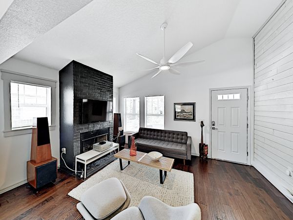 Tampa Home 1010185