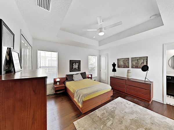 Tampa Home 1010185