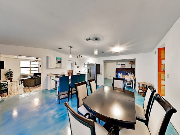 Tampa Home 1010186