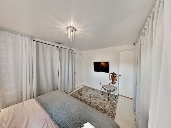 Tampa Home 1010186