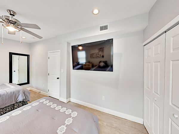 Tampa Home 1010187