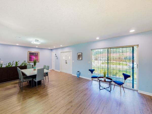 Dog friendly house with water views and beach access