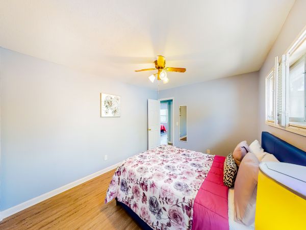 Dog friendly house with water views and beach access