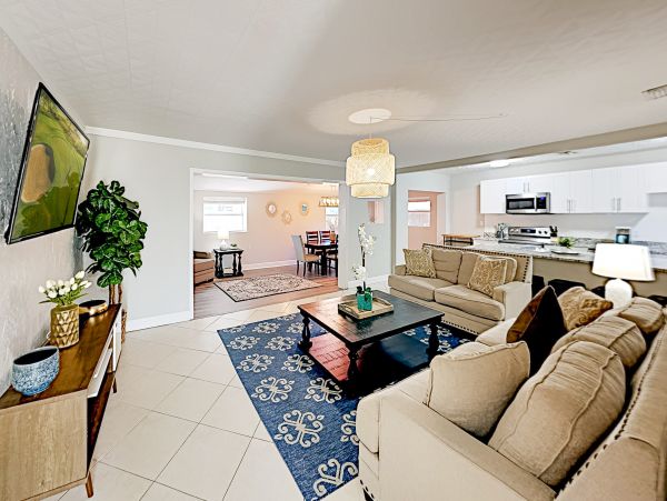 Tampa Home 1010189