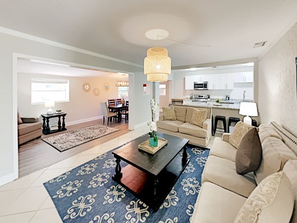 Tampa Home 1010189