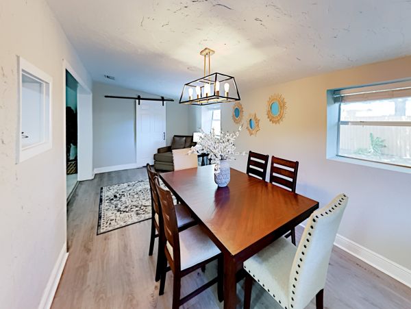 Tampa Home 1010189