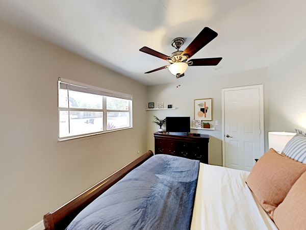 Tampa Home 1010189