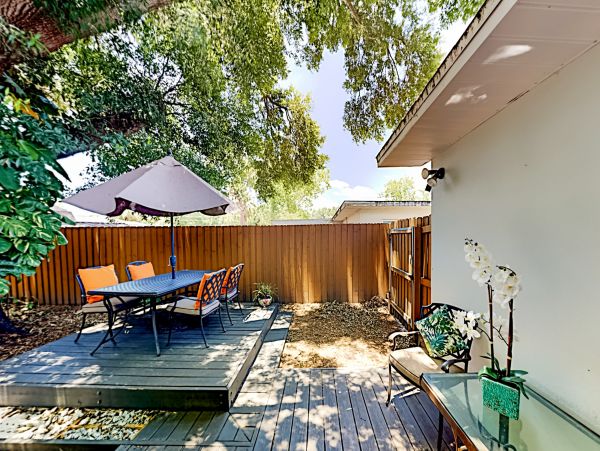 Tampa Home 1010189