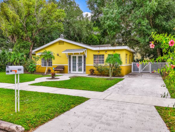 Tampa Home 1010193