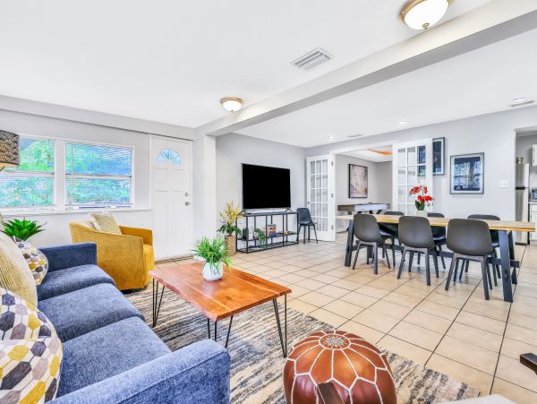 Tampa Home 1010193