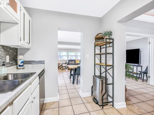 Tampa Home 1010193