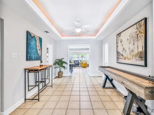 Tampa Home 1010193