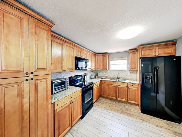 Tampa Home 1010196
