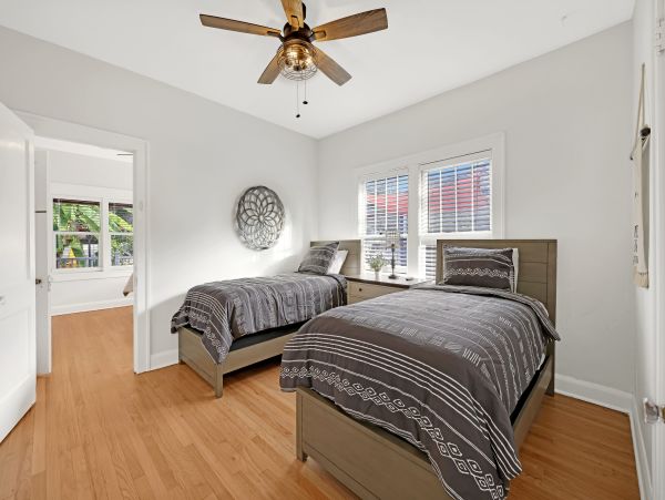 Tampa Home 1010197