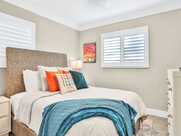 Tampa Home 1010198