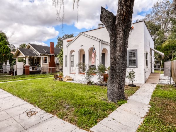 Tampa Home 1010200
