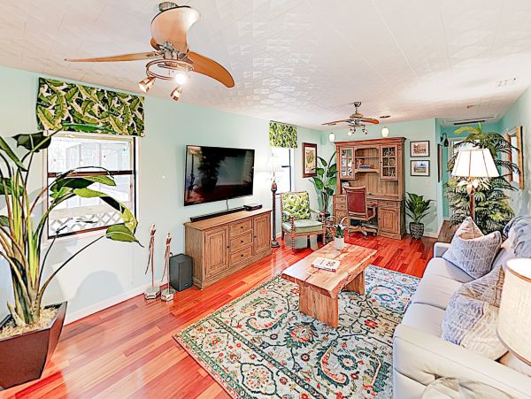 Tampa Home 1010202