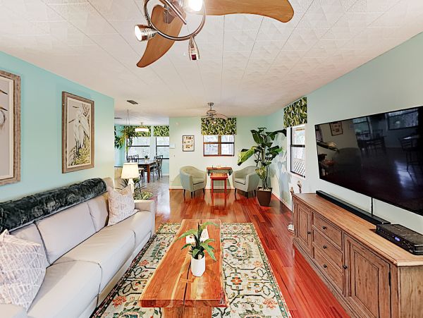 Tampa Home 1010202