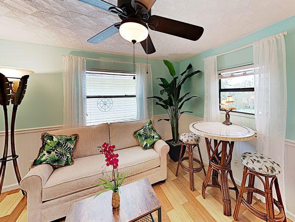 Tampa Home 1010202