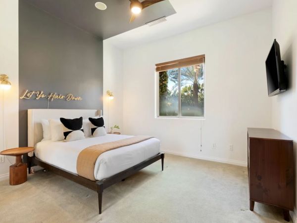 Luxury Eight Bedroom Indio Vacation Rental Estate