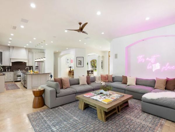Luxury Eight Bedroom Indio Vacation Rental Estate