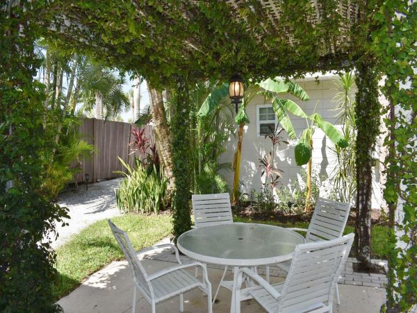 Casey Key Condo 1010210