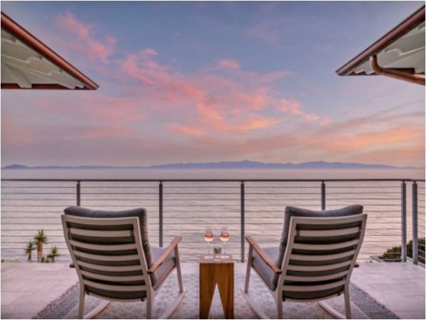 Full Ocean Views Santa Barbara Vacation Home Four Bedrooms