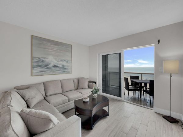 Gulf Front South Fort Myers Beach Condo - 2-Bedroom Vacation Rental with Pool & Balcony Views