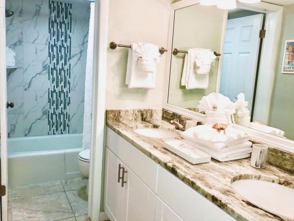 Sanibel 2 Bedroom Condo Sleeps 6 Guests