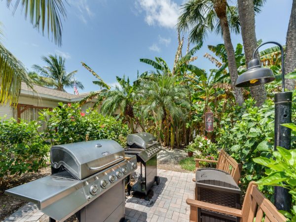 Sanibel 2 Bedroom Condo Sleeps 6 Guests