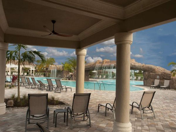 Golf Lover's Dream: Vacation Rental Lakewood Ranch