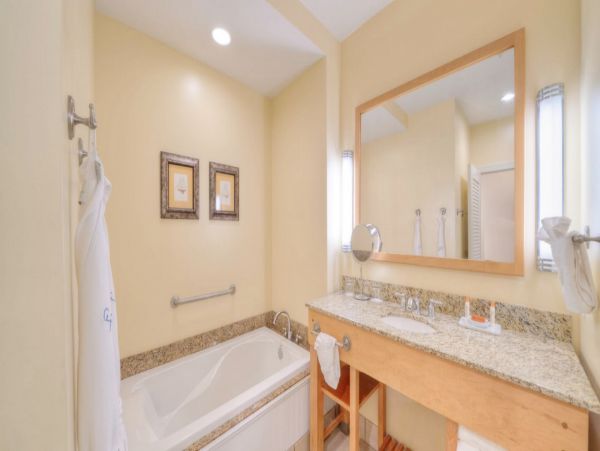 Fort Myers Condo 1010244